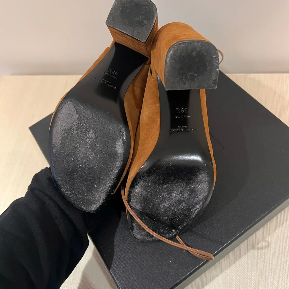 Saint Laurent Babies Suede Lace-Up Sandal, Tan. Size 39.5, gently used. - Picture 4 of 8